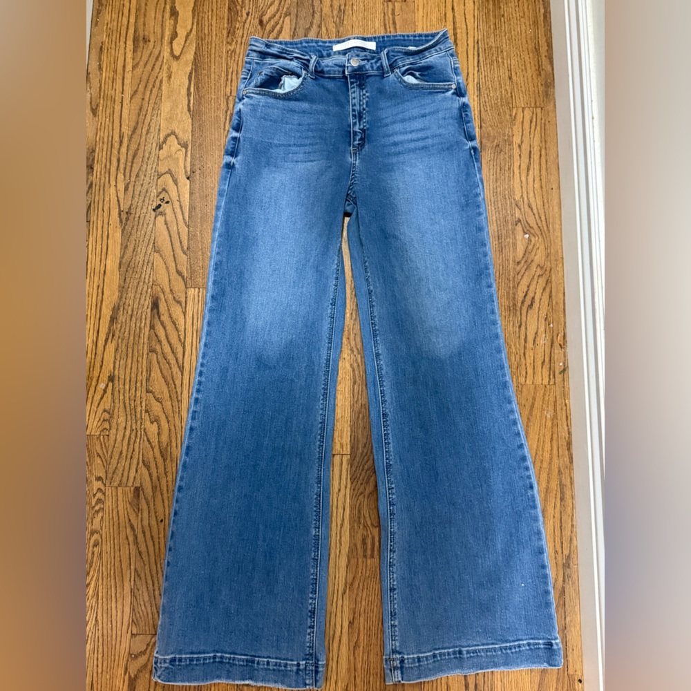 High-Rise Wide-Leg Jeans in Medium Blue